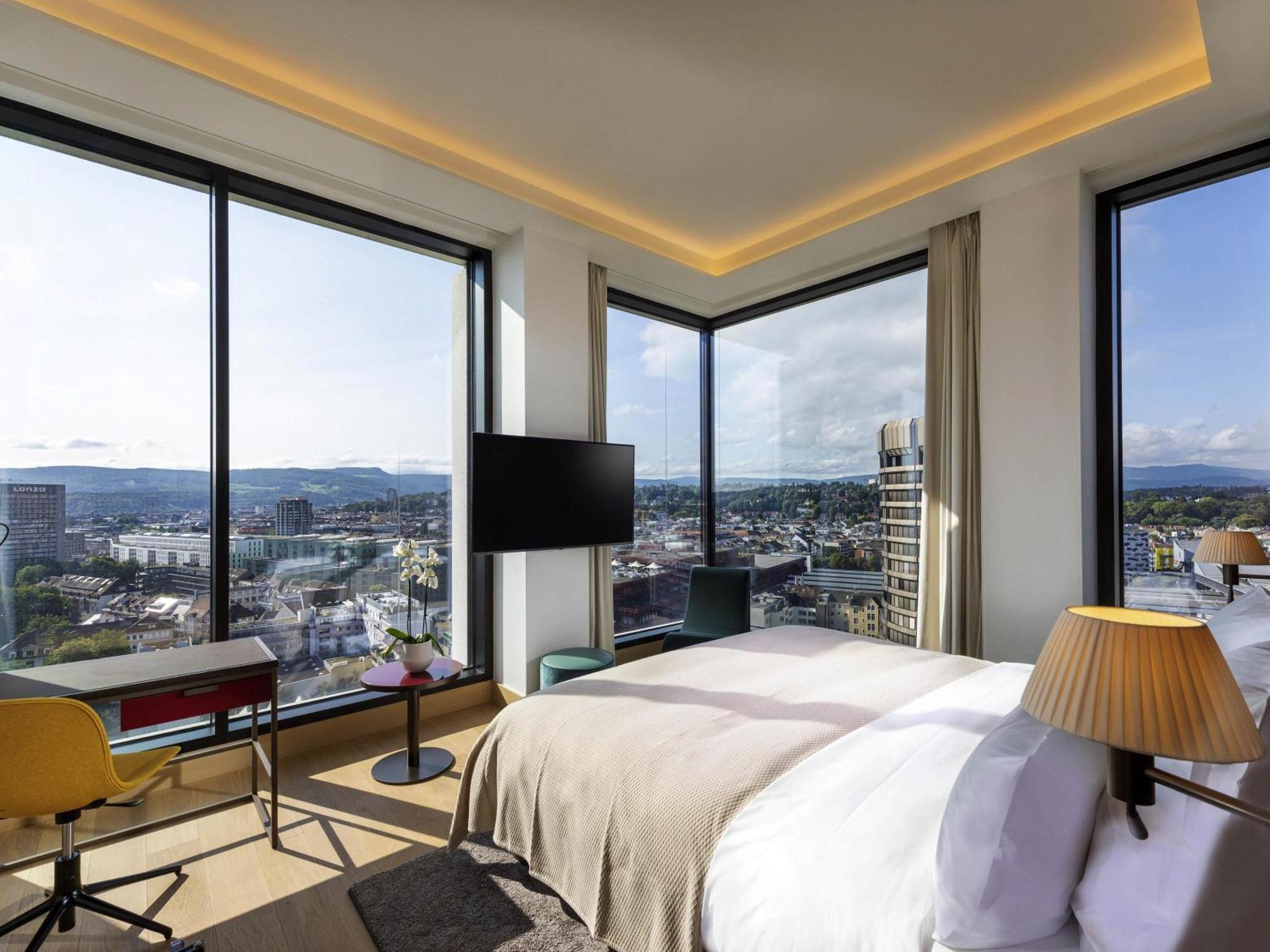 Junior King Suite,1770092207:JPEG